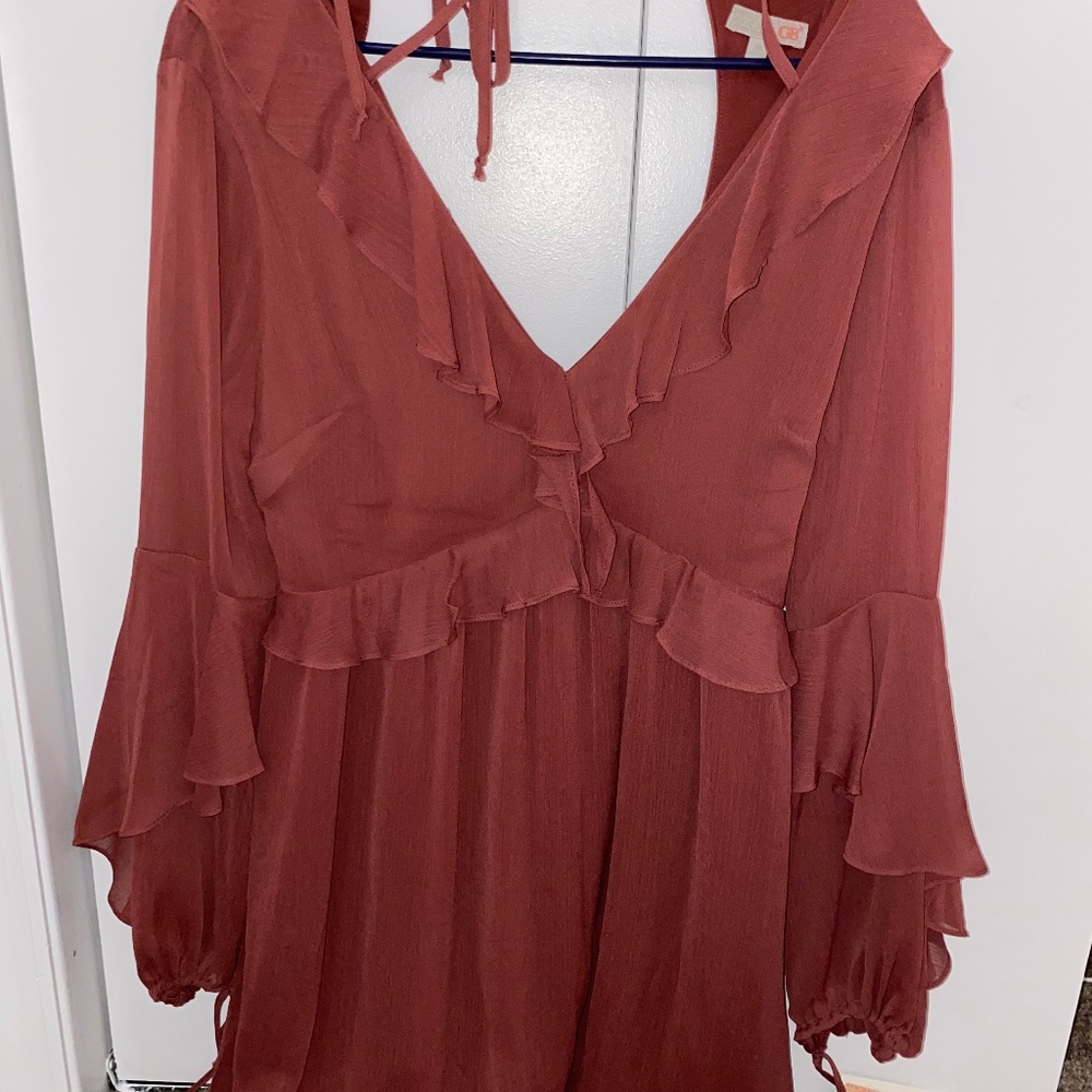 Short maxi long sleeve dress.